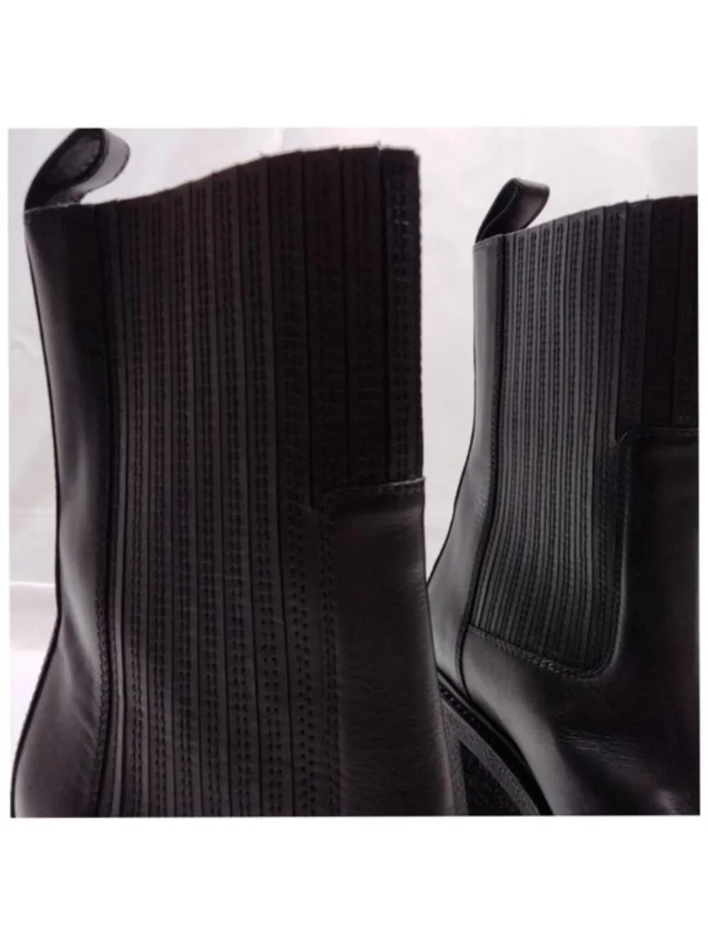 Authentic Hermès Black Leather Block Heel Chelsea Boots